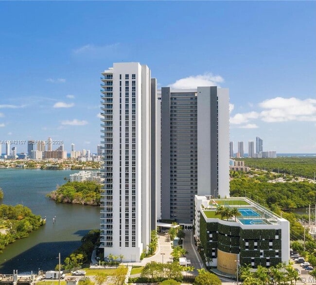 Photo - 16385 Biscayne Blvd Unit 2301