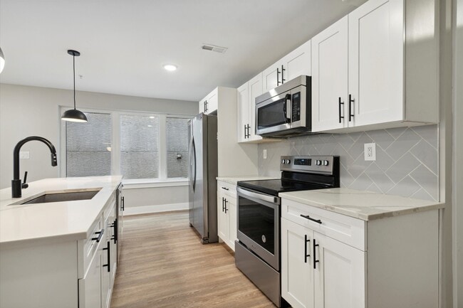 Photo - 1511 N 17th St Unit 3R