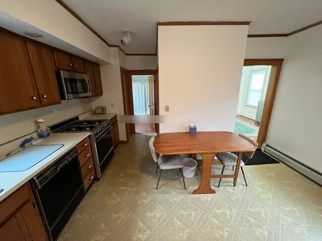 Photo - 80 Curtis St