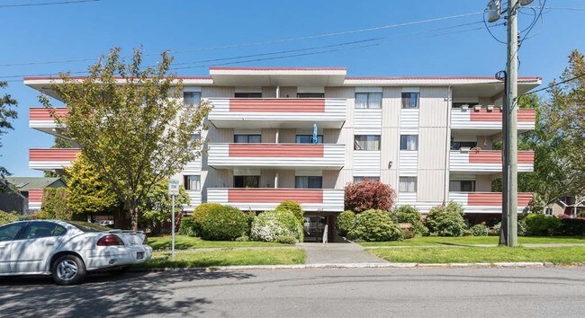 Summerhill Apartments - Summerhill Apartments