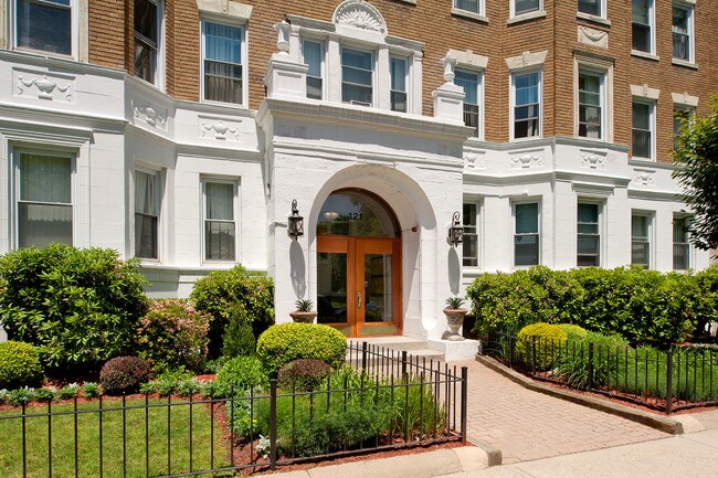 89 Park Drive - 89 Park Drive Apartments