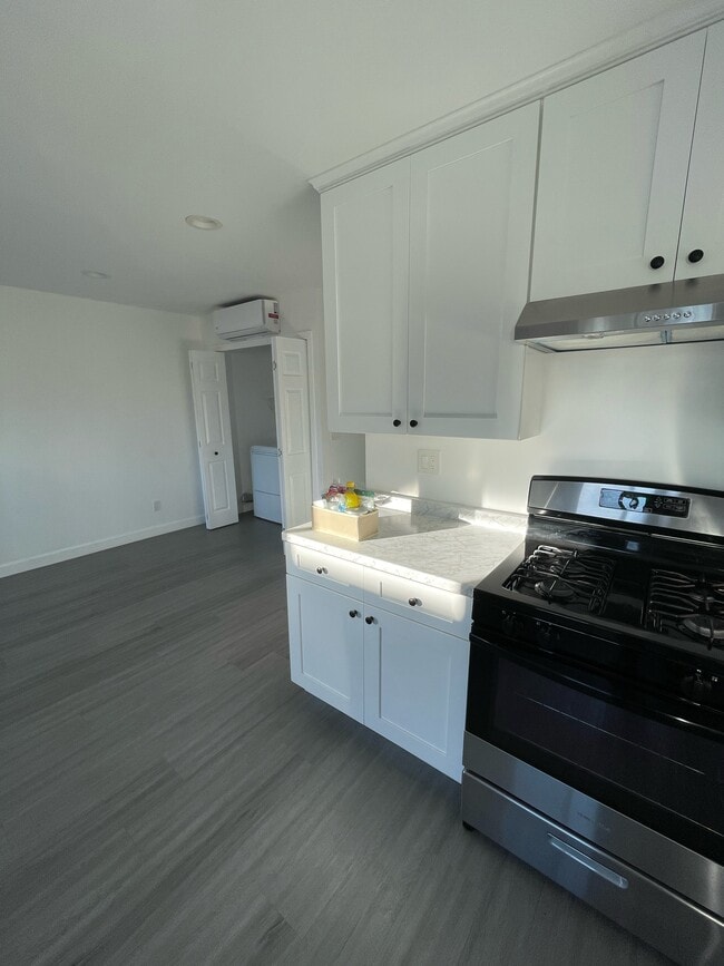 Photo - 265 E 69th Way Casa