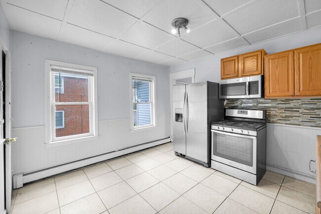 Photo - 223 Lawlor St Apartment Unit 2