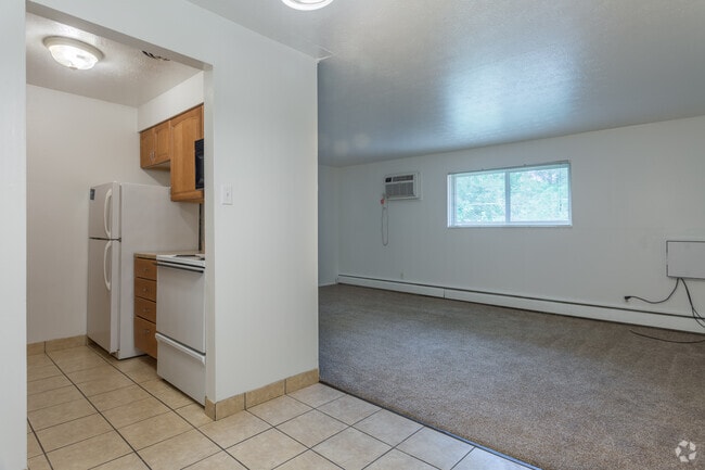 Village living room - Ryan Place Apartments