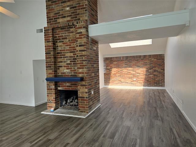 Building Photo - 3032 Big Oaks Dr