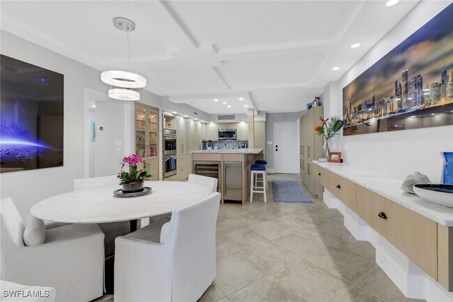 Photo - 1977 Gulf Shore Blvd N Unidad 205