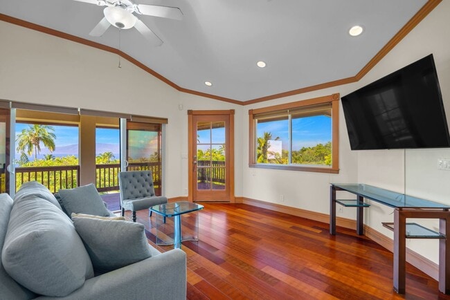 Photo - Launiupoko Long-Term Rental – Panoramic Vi...