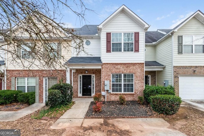Photo - 320 Brookview Dr House