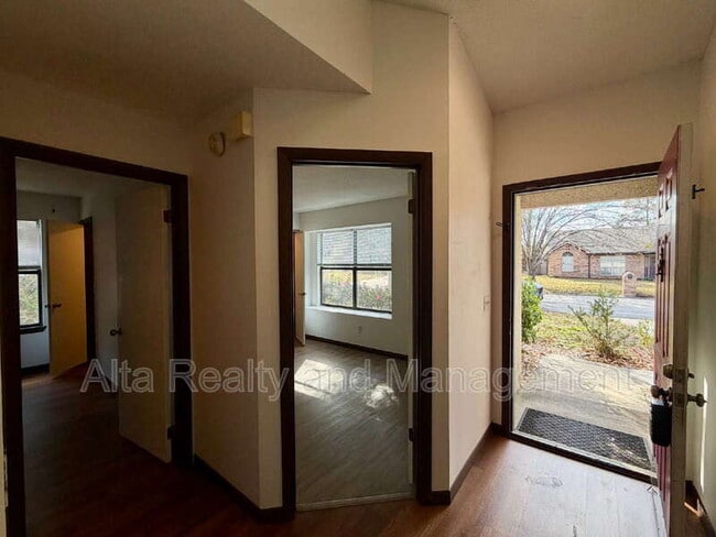 Photo - 4655 Trevi Dr