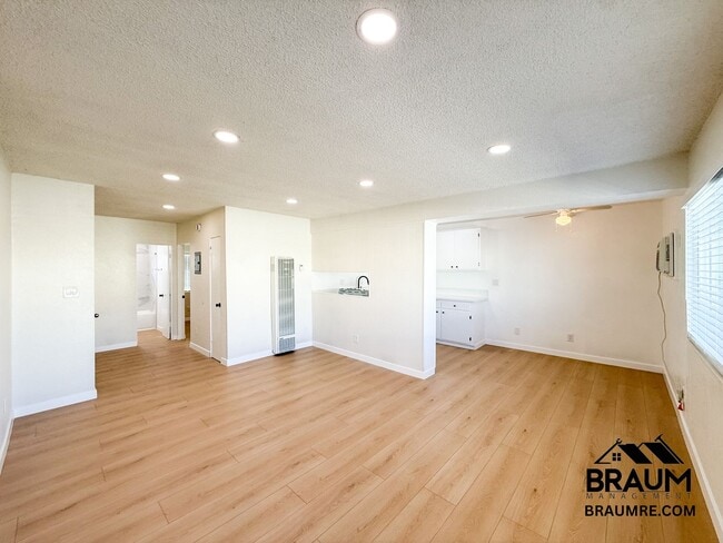 Photo - 4636 Laurel Canyon Blvd Apartment Unit 17
