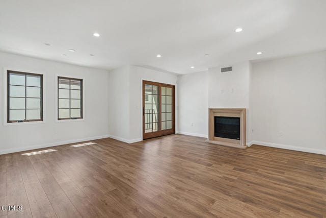 Photo - 388 S Los Robles Ave