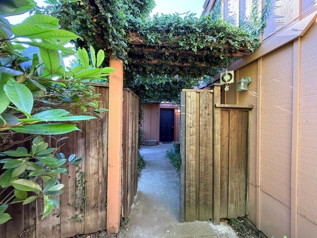 Photo - Beautiful Cal Park Rental Property!