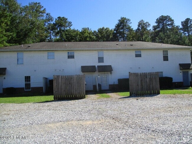 Building Photo - 6227 39th St Rental