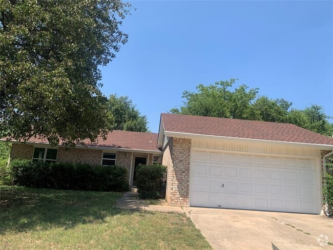 Building Photo - 1915 Rolling Stone Dr Rental