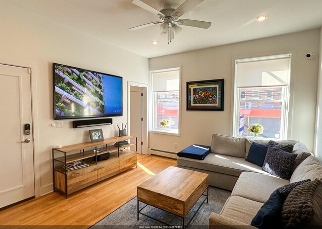 Building Photo - 315 Willow Ave Unit 1