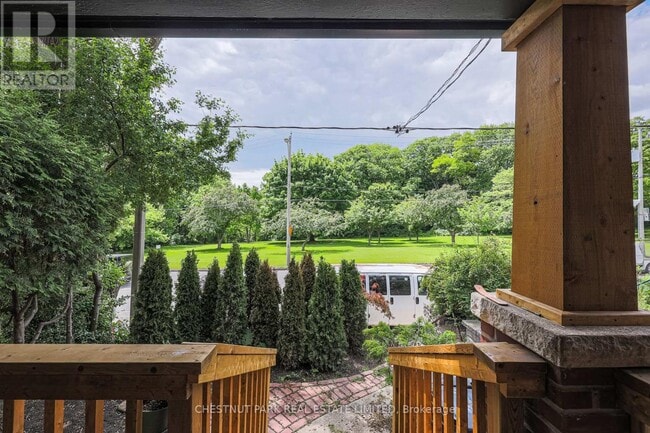 Photo - 95 Parkside Dr