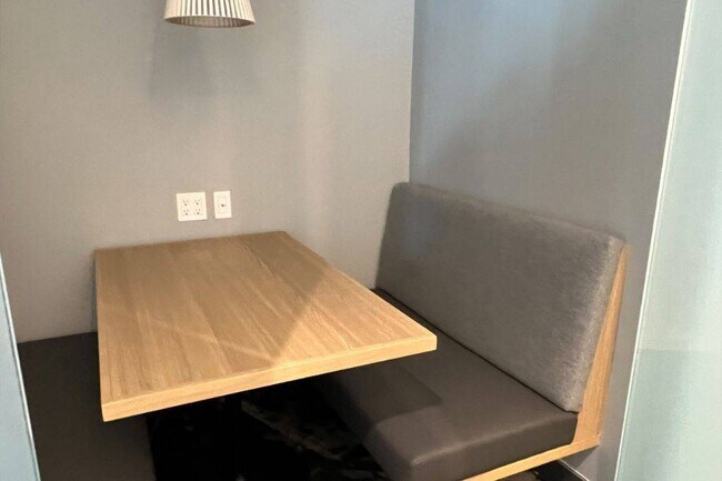 Photo - 3809 Evergreen Pl