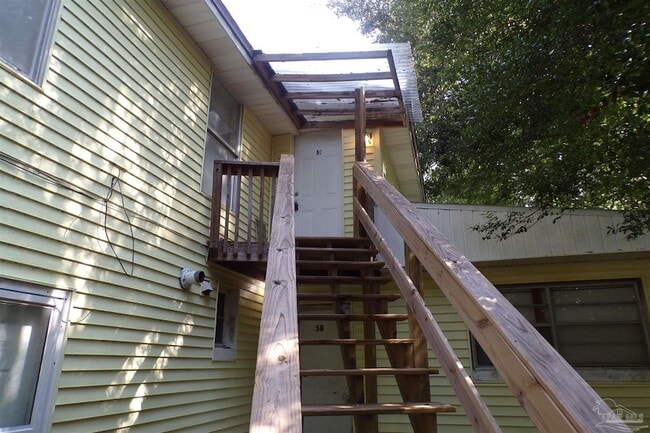 5 Edgewood Cir