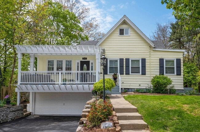 Photo - 1211 Isis Ave Unit 2