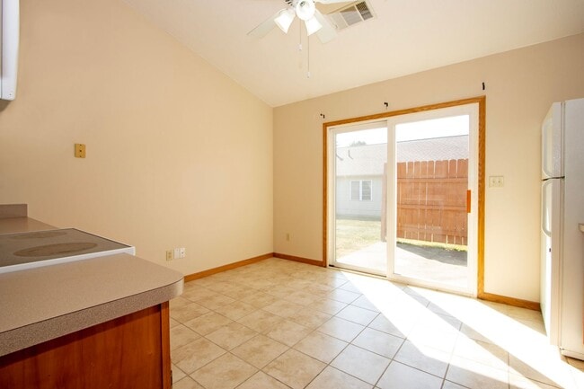Photo - Two Bedroom Apartment