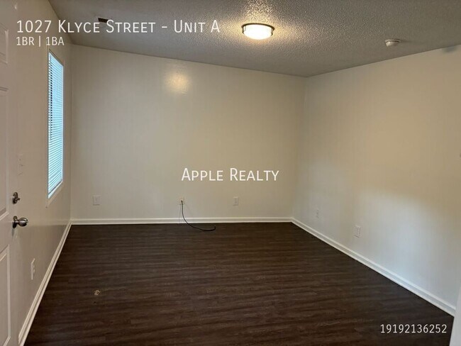 Photo - 1027 Klyce St Unidad A