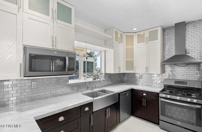 Photo - 684 Moondale Dr