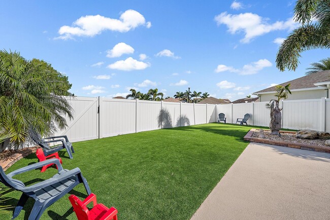 Photo - 10352 SW Westlawn Blvd