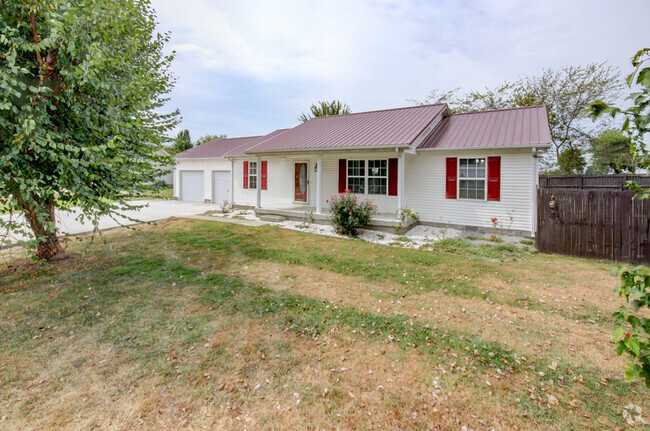 Building Photo - 16 Winding Oaks Rental