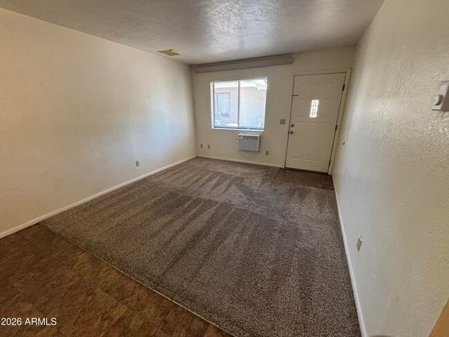 Photo - 2586 Quirt Cir Unit 3