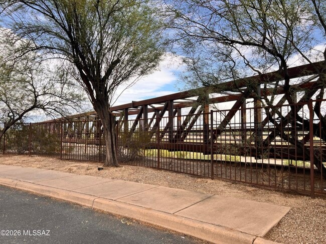 Photo - 391 E Calderwood Rd