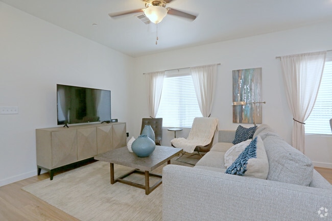 2BR, 2BA - 2A - 1,221 SF