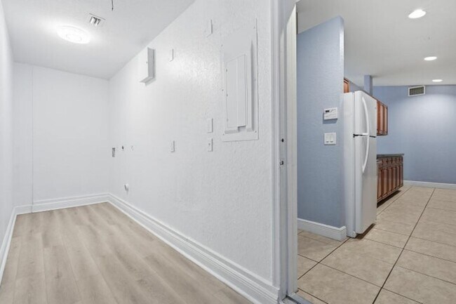 Photo - 1029 Staghorn St