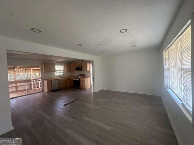 Photo - 1009 Pinecrest Dr