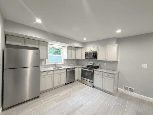 Photo - 9226 Limestone Pl