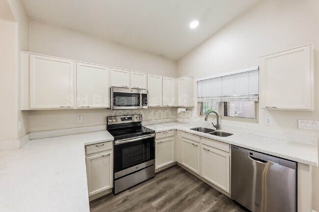 Photo - 2723 S 156th Dr