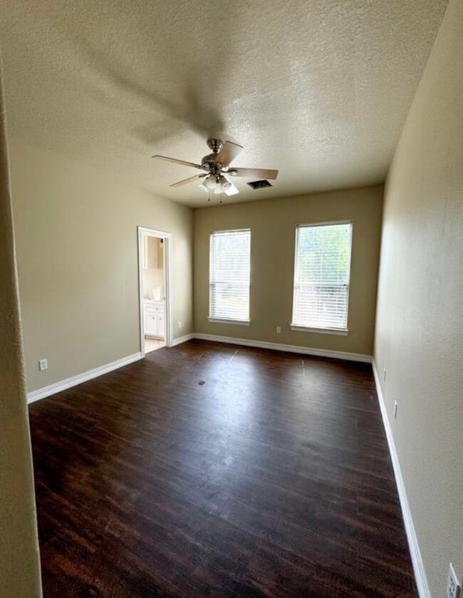 Photo - 16539 Amargos Dr