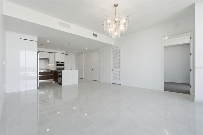 Photo - 400 Central Ave Unidad 1708