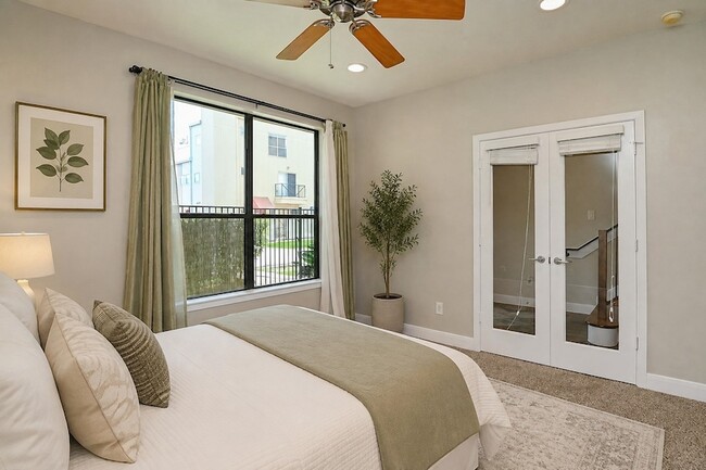 Photo - 5108 Lillian St