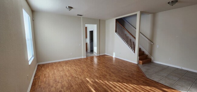 Photo - 2169 Granger Ave