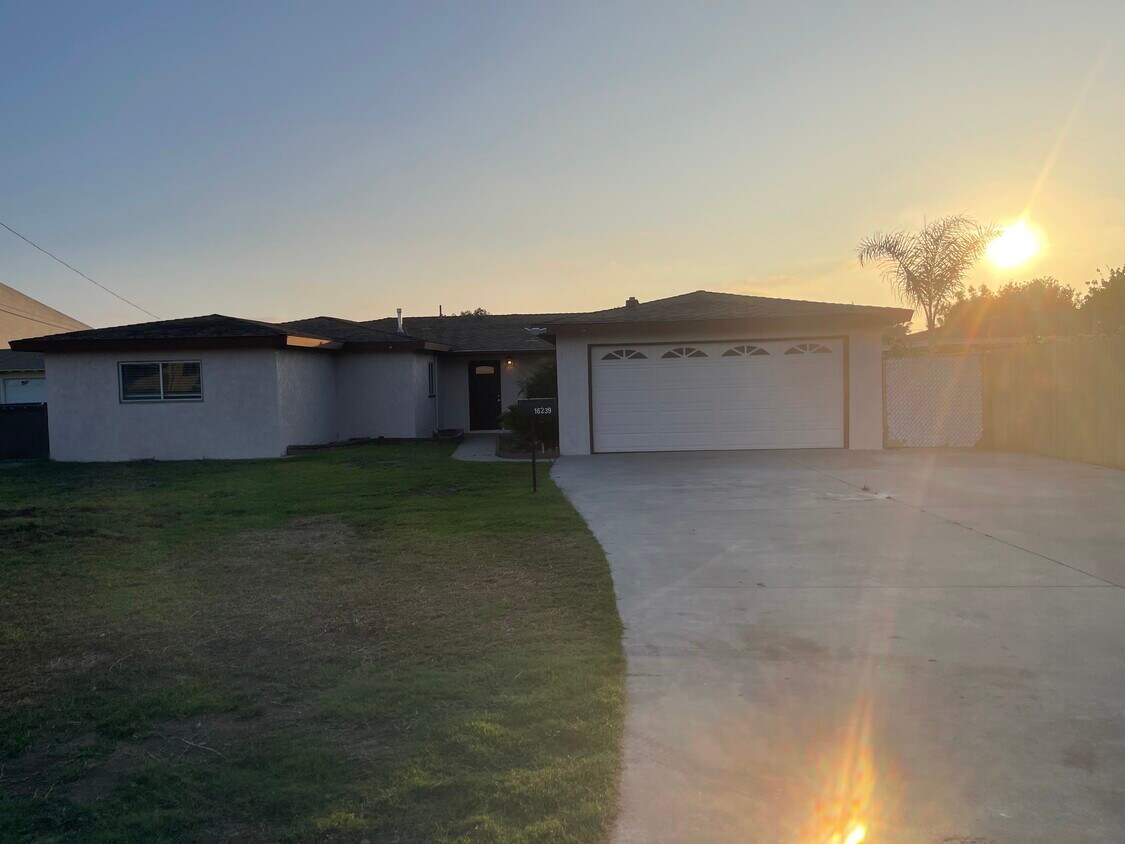 Photo - 16239 Grand Ave (Bellflower, CA)