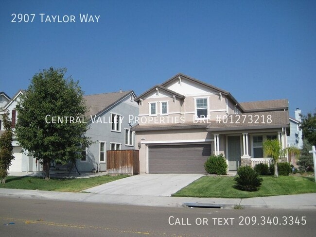 Photo - 2907 Taylor Way