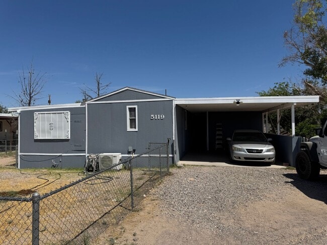 Building Photo - Spacious Corner Lot in Topock, AZ