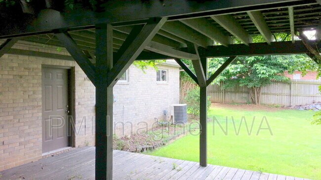 4747 Mayflower Ct
