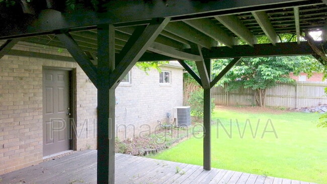 Photo - 4747 Mayflower Ct