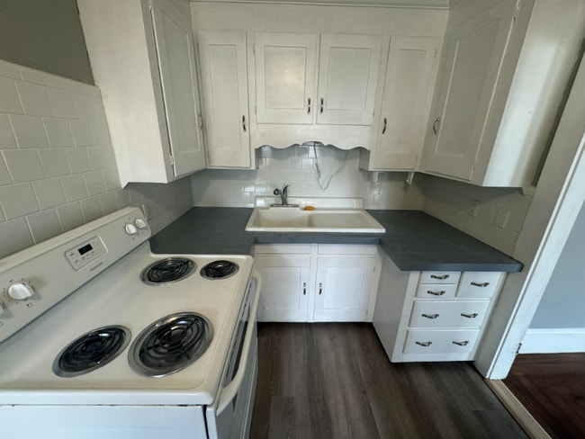 Photo - 38 Pengrove St Unit 1L