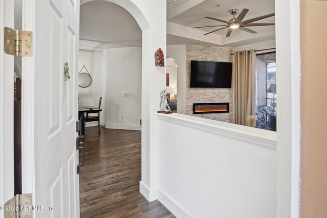 Photo - 450 La Travesia Flora Unit 204