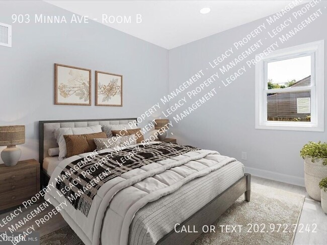 Building Photo - 903 Minna Ave Unit Room B
