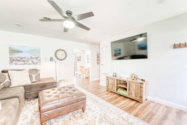 Photo - 1308 SE E St Unit ID1241345P