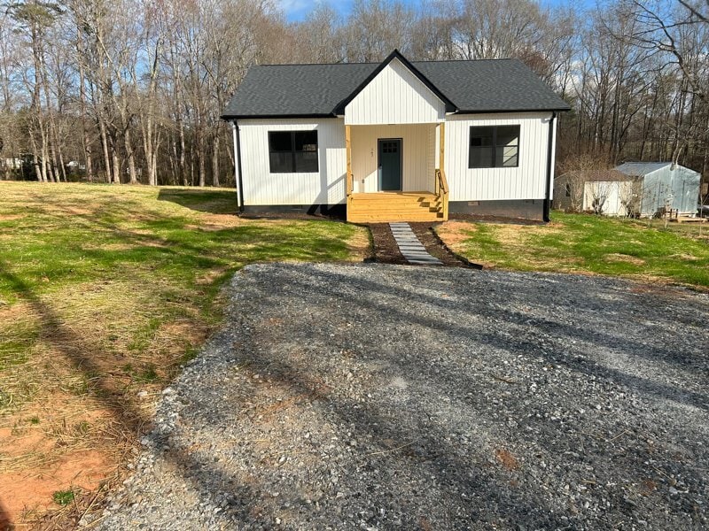 Photo - 147 Highland Hills Dr