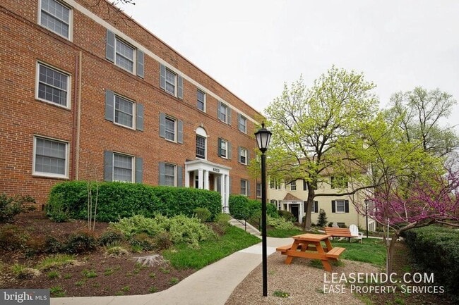 Building Photo - 8203 Grubb Rd Unit #G-202